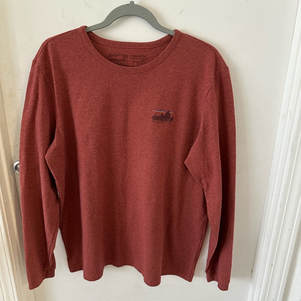 Patagonia Men's Brick Red Long Sleeve Tee